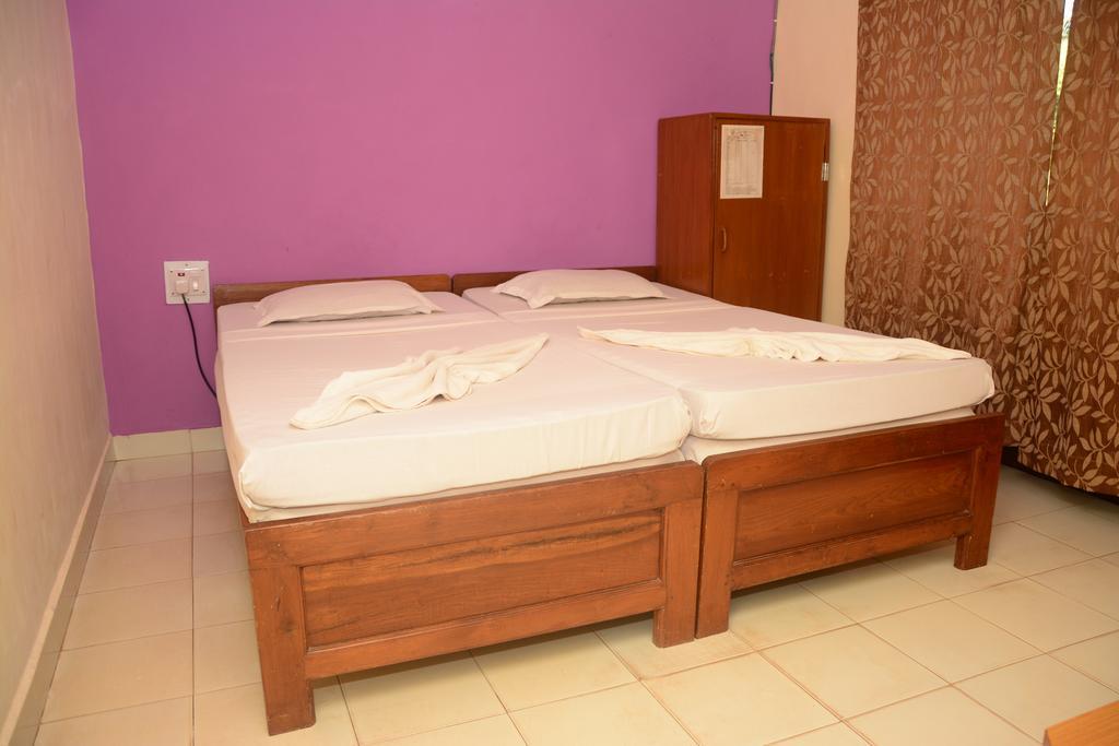 Colonia De Braganza Resorts Calangute Exteriör bild