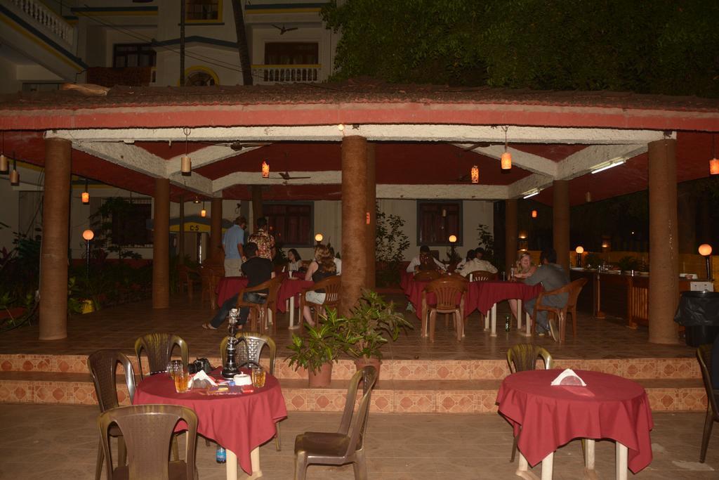 Colonia De Braganza Resorts Calangute Exteriör bild