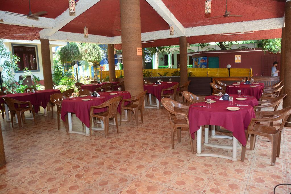 Colonia De Braganza Resorts Calangute Exteriör bild